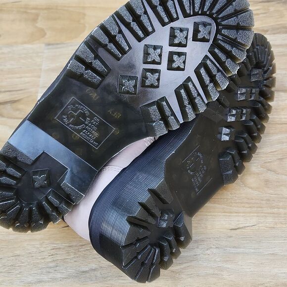 🩵NIB Dr. Martens Taupe 8053 Quad Retro Pisa Leather Platform Oxfords Size 8 - Picture 16 of 16